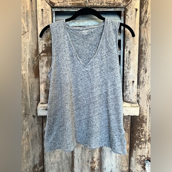 MADEWELL-Women’s Tank Top - Picture 2 of 7